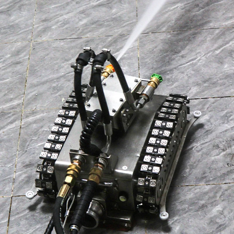 PC-G10 kitchen pipe cleaning robot, restaurant chimney cleaner with high pressure hot water and chemical spray function