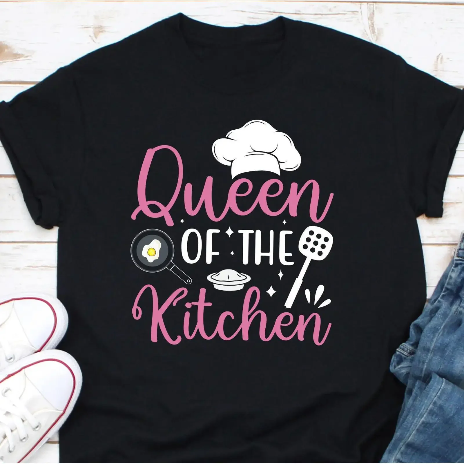Queen Of The Kitchen T shirt Funny Cooking Baking For Wife Mom Chef Baker Lover Casual vintage Washed homme Soft Versatile