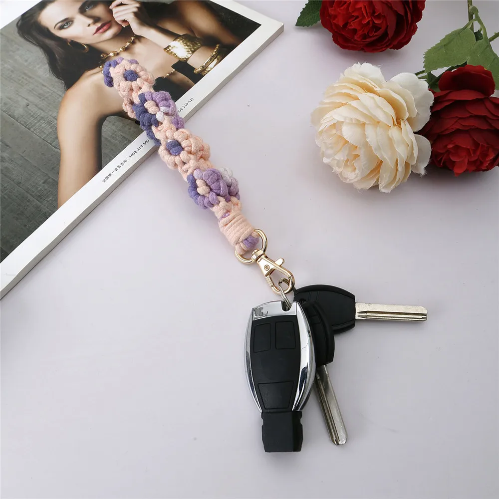 Daisy Flower Key Chain Explosive Style High-End Diy Hand-Woven Wrist Key Ring Bohemian Style Ins Bag Pendant Car Keychain