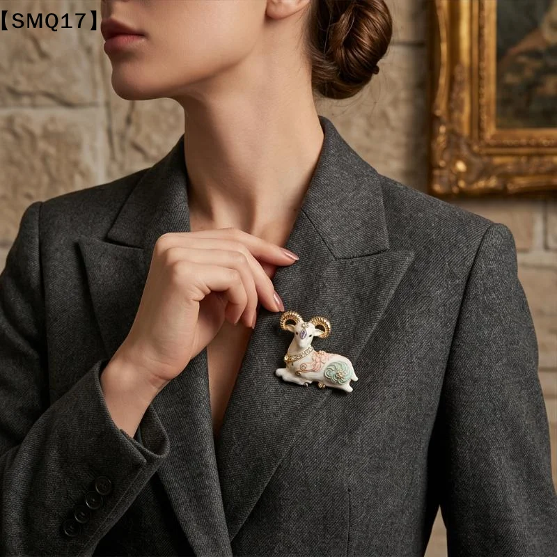 Vintage Rhinestones Setting Goat Brooches For Women Unisex Year Of The Sheep Animal Brooch Pin New Year Gifts【SMQ】