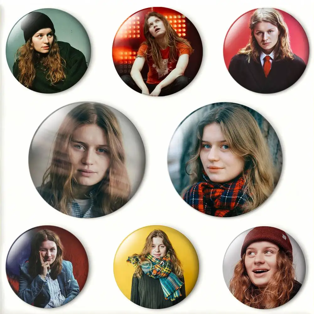 POP Album G-Girl In Red Badges 25 32 44 58 75 mm Round Fans Collect Friends Gifts Brooch Souvenir