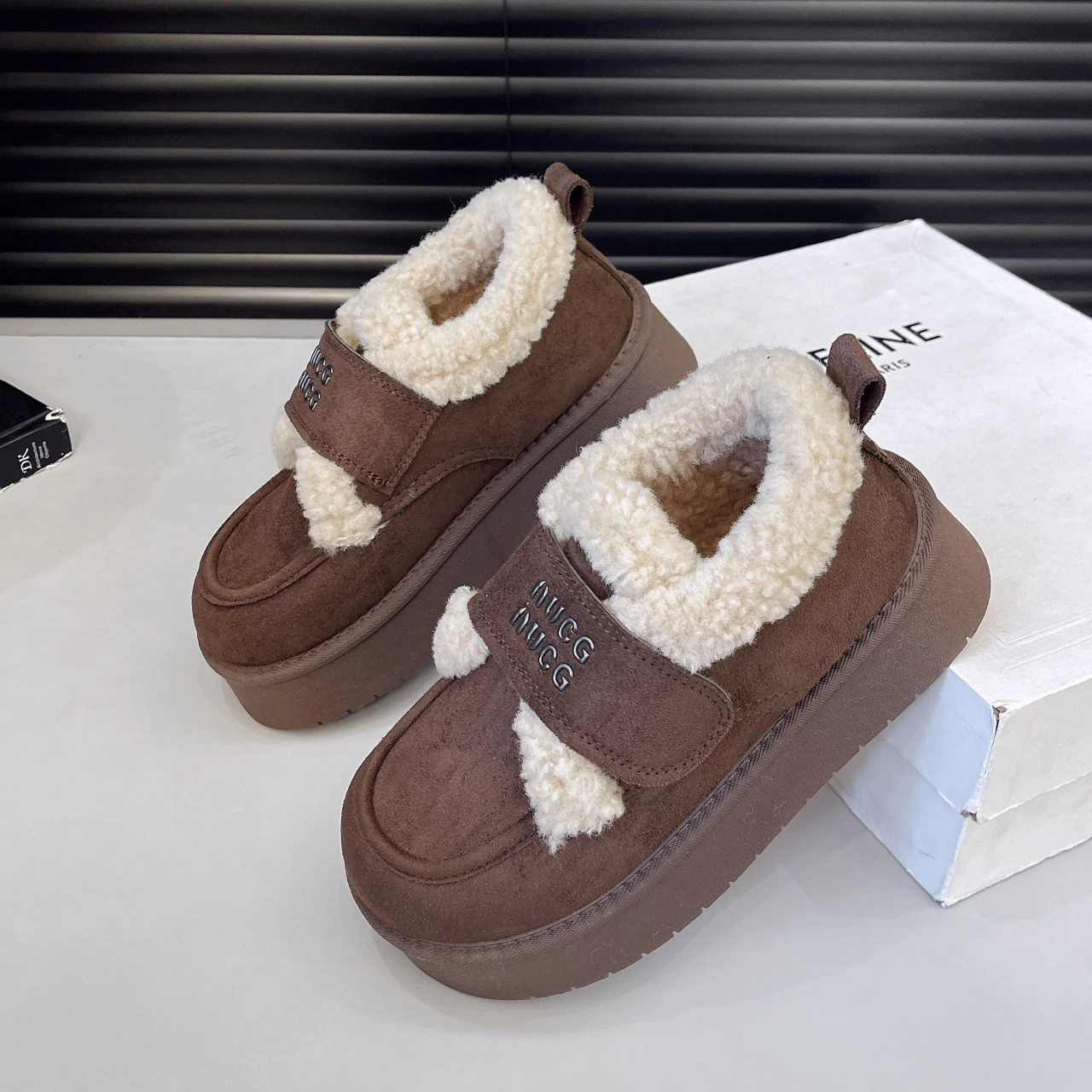 2026 Neue Mode Winter Warme Baumwollschuhe Leichte Plüsch Rutschfeste Komfort-Schneestiefel Verdickte Weiche Sohle Schuhe Größe 35-40 – Detail 15