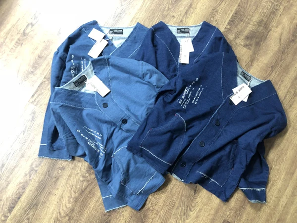 

Весна 2026: Женский хлопковый вязаный джинсовый кардиган с V-образным вырезом, на пуговицах, прямого кроя, укороченный, для верхней части тела