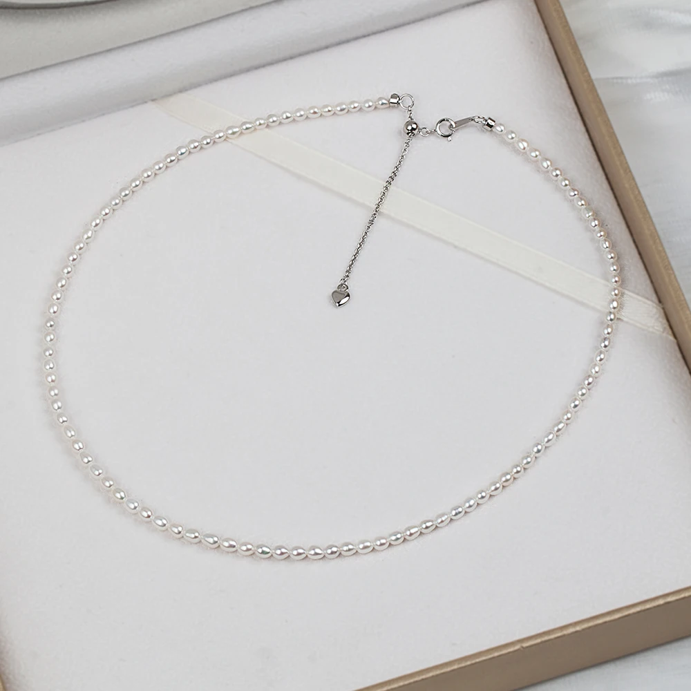 

Graduated Rice Pearl Necklace - 3-4mm Natural Freshwater Pearls, 17" Vintage Inspired Design PN052