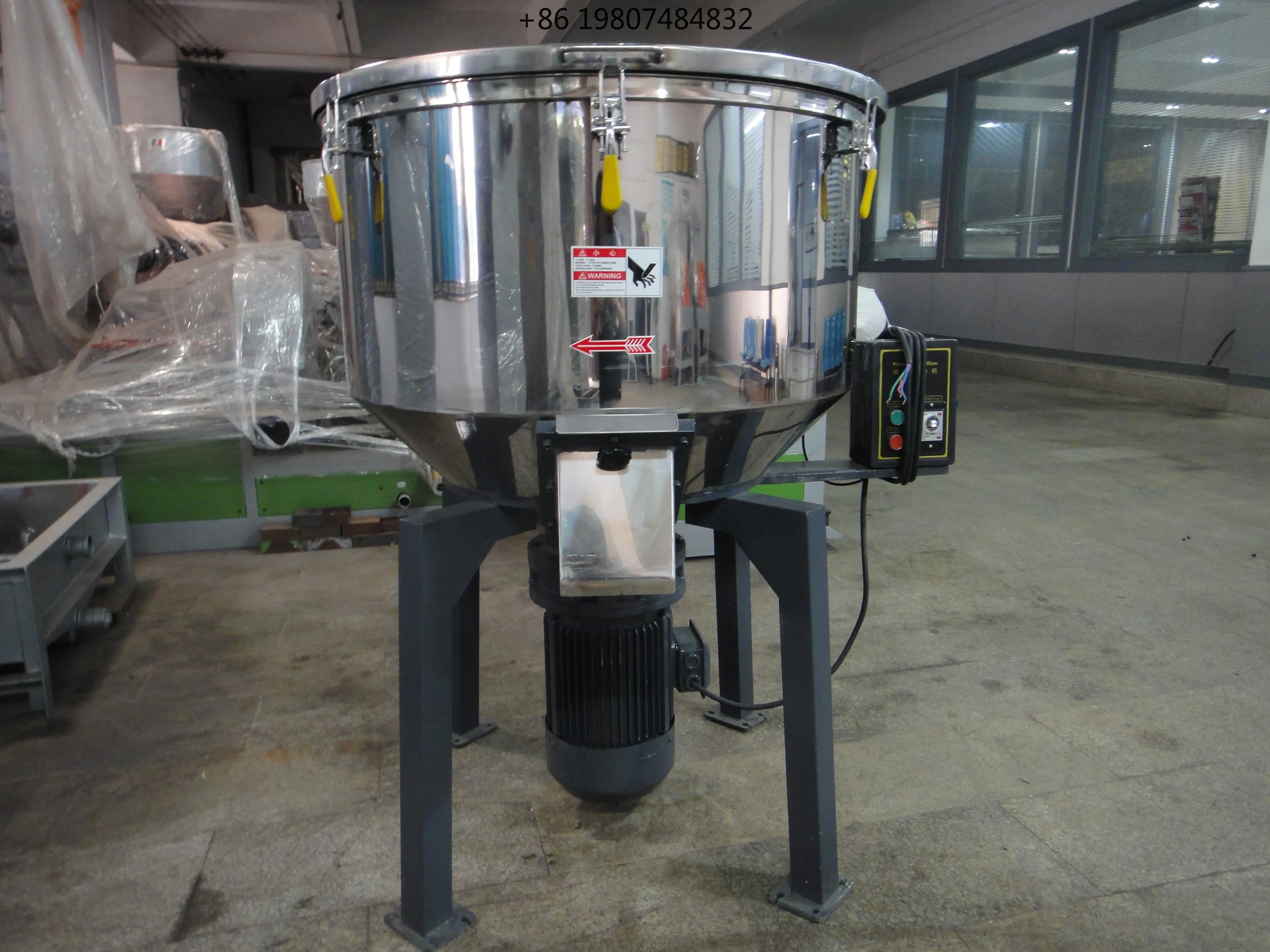 Stainless Steel Automatic 100KG Vertical Industrial Ribbon Mixer for Sale Commercial Use