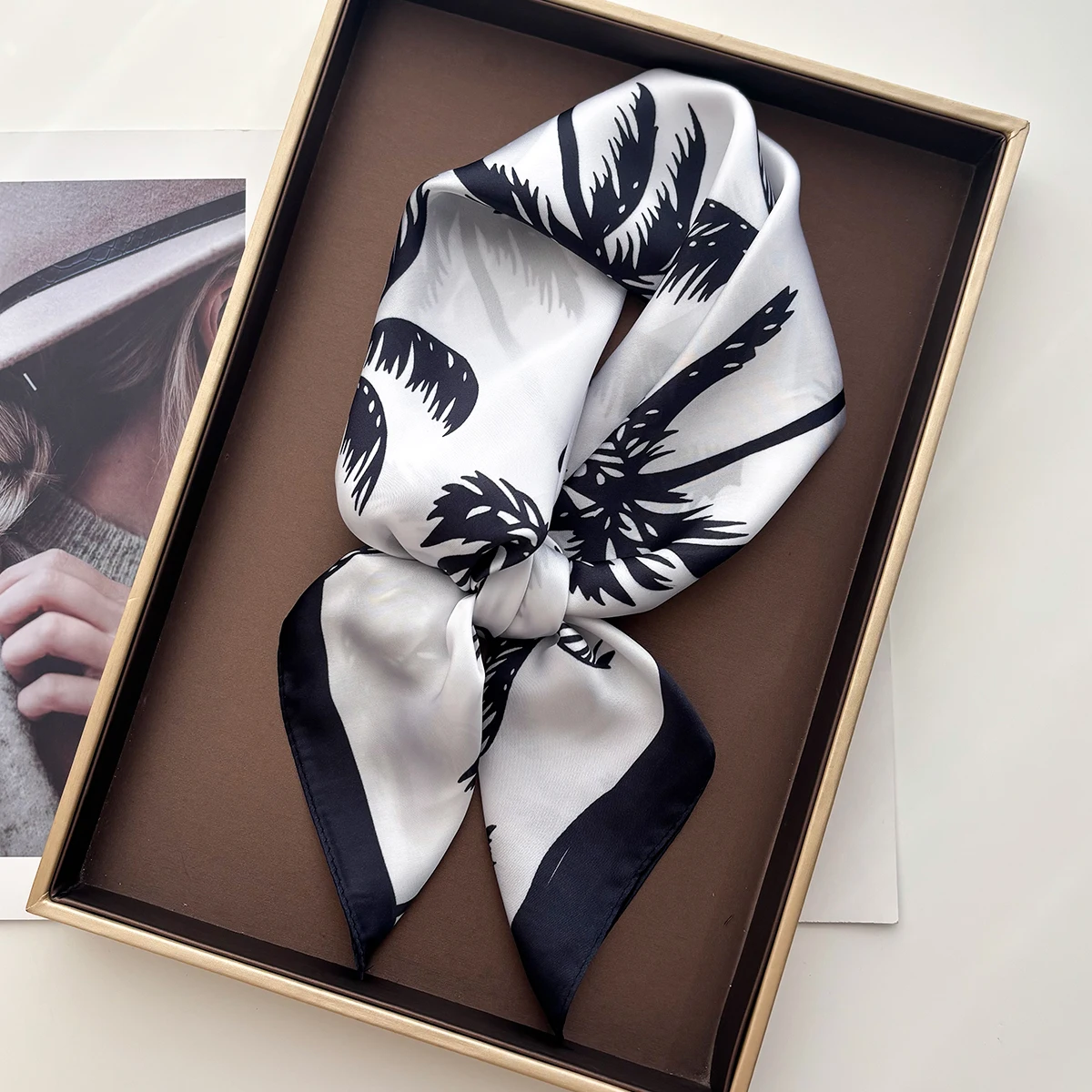 

Мягкий квадратный шарф с пятнами для женщин, элегантный женский хиджаб, шейный платок, шаль, роскошный принт, имитация шелковых шарфов, лента для путешествий