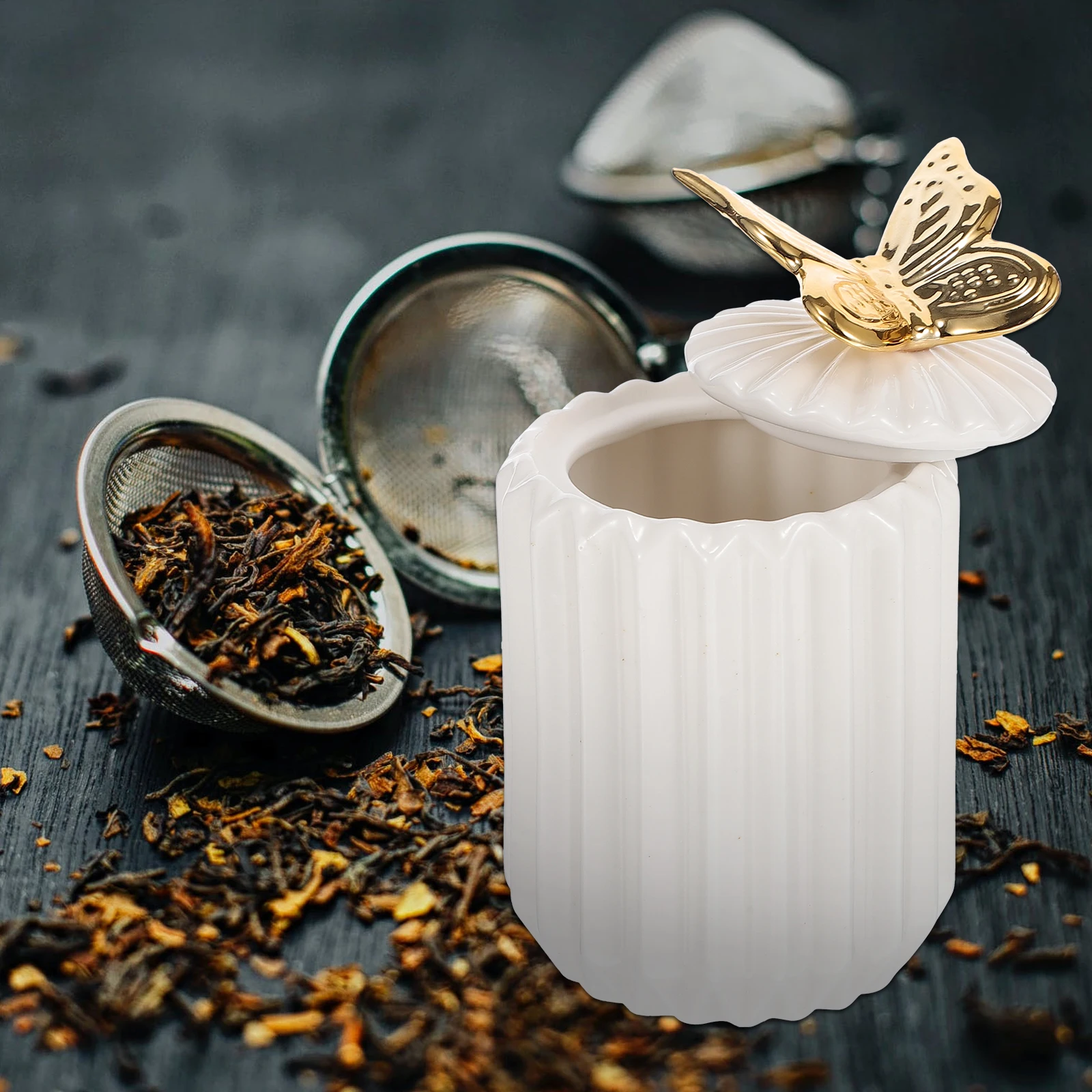 

1Pcs Ceramic Craft Nordic Sealed Storage Jar Animal Lid Decorative Canister Candy Tea Home Storage Container Gift Box