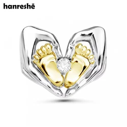 Hanreshe Medical Newborn Obstetrics Pin Brooch Maternal Love Lapel Backpack Badge for Mom Obstetrician Midwife Medicine Jewelry