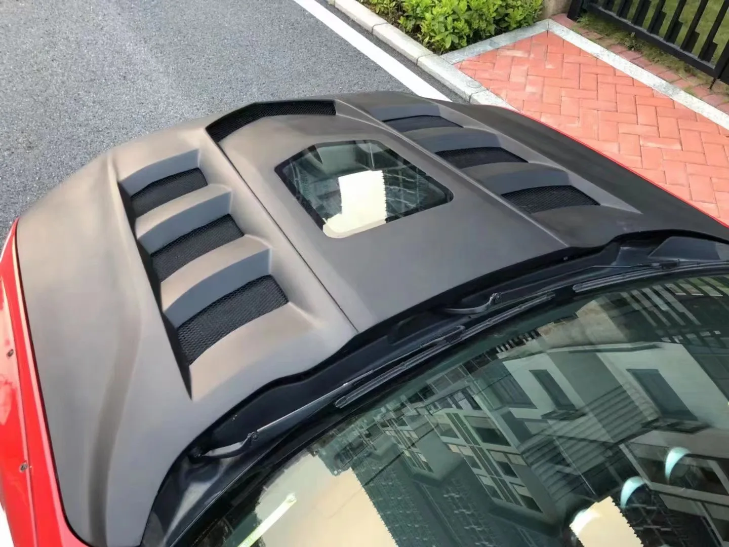 

suitable for Ford Mustang Carbon Fiber Hood Engine Hatch