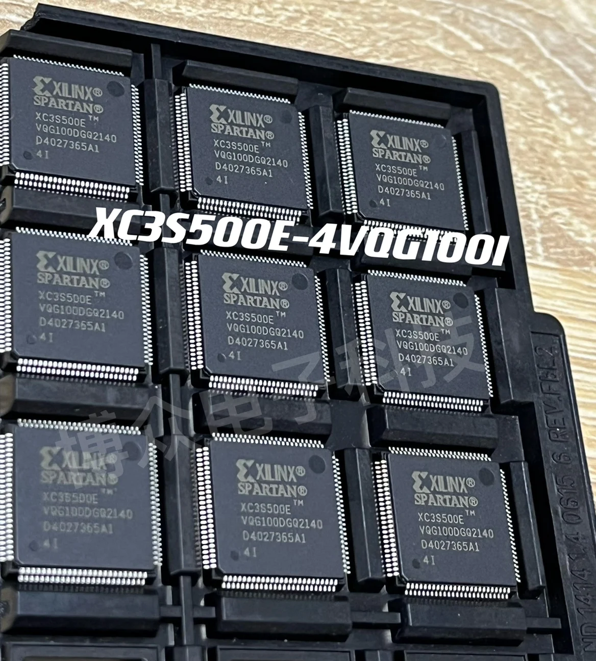 XC3S500E-4VQG100I   XC3S500E-4VQG100I   TQFP-100 embedded programmable logic chip