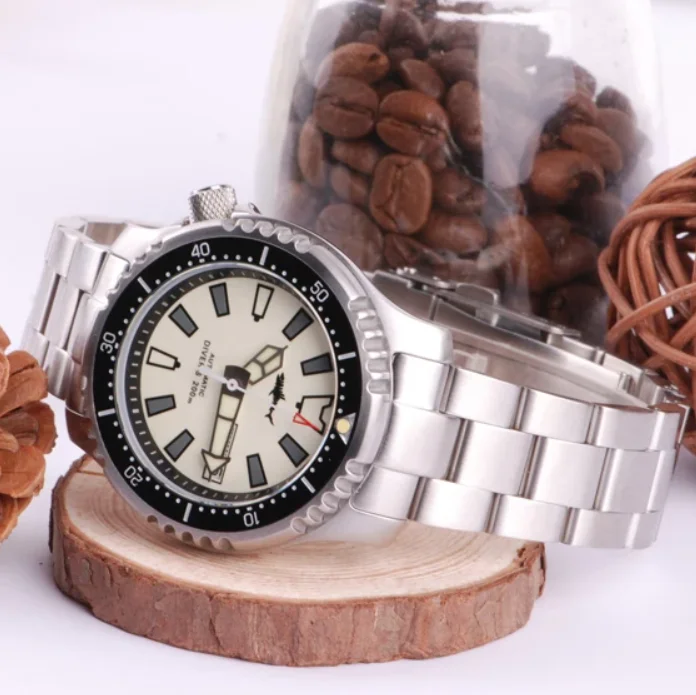 Heimdallr Men Diver Watch 43.5MM Automatic Mechanical Wristwatch 200M Waterproof Full Luminous Dial NH36A Sapphire