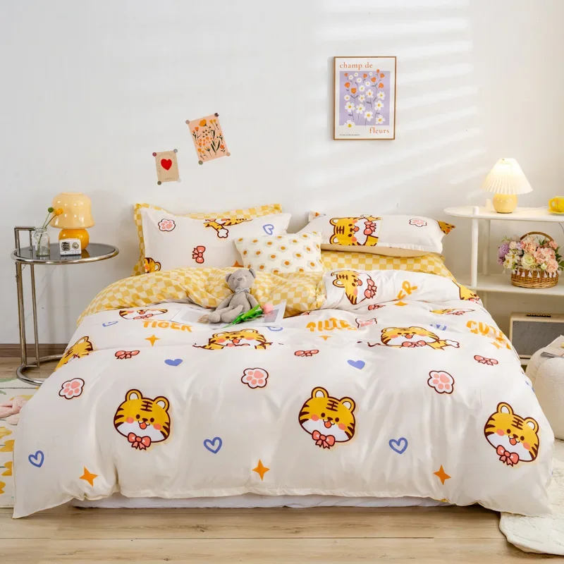 Anime Duvet Cover Queen King Size Bedding Set Kids Adults Quilt Covers Reactive Sanding Bed Clothes Polyester Bedroom Comforters