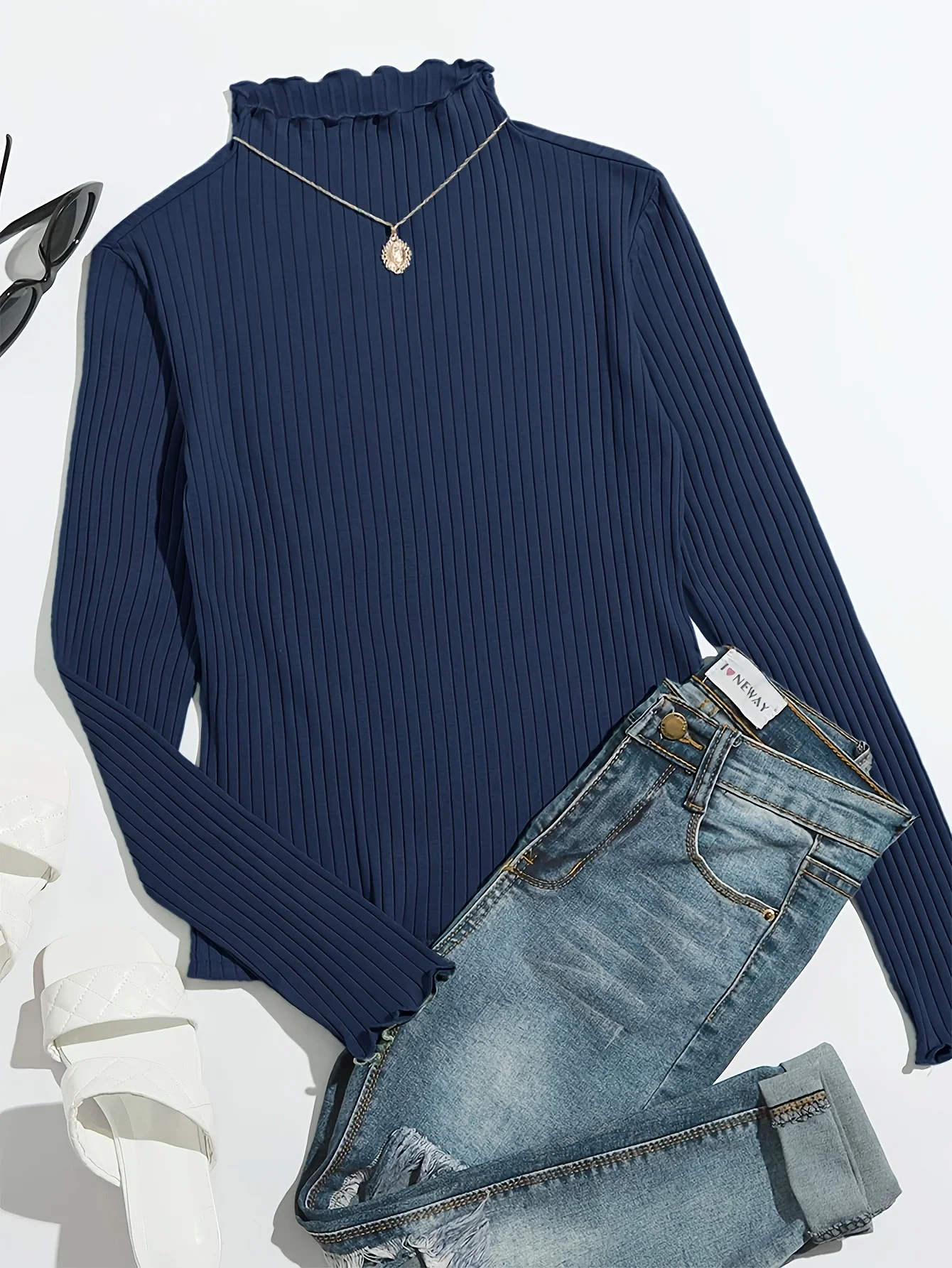 

Самый продаваемый повседневный домашний однотонный топ с высоким воротником и длинными рукавами весной и осенью.