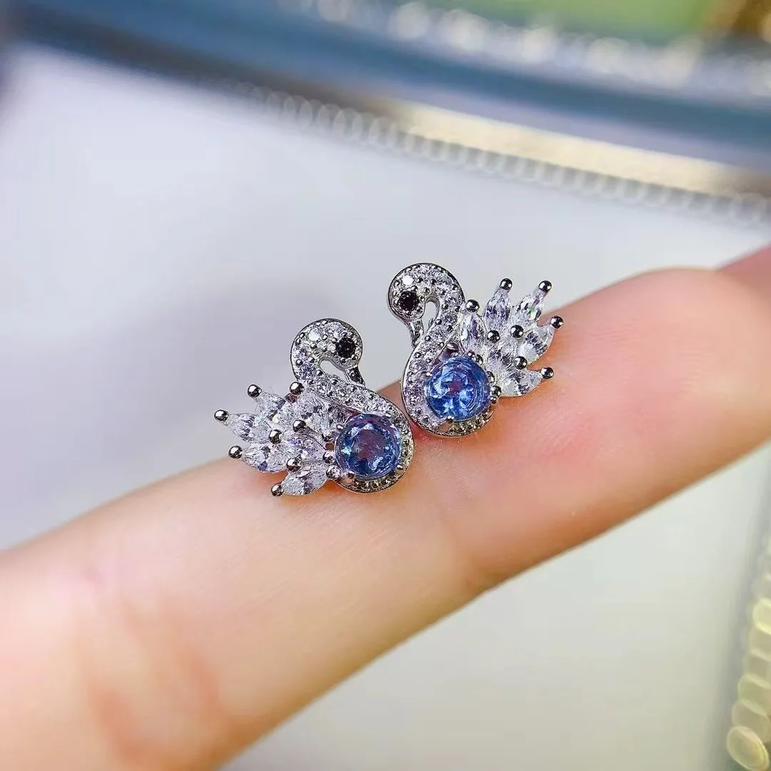KJJEAXCMY High End Women's Earrings Natural Topaz S925 Silver with Electroplating Boasting High Clarity Full Brilliance Gift