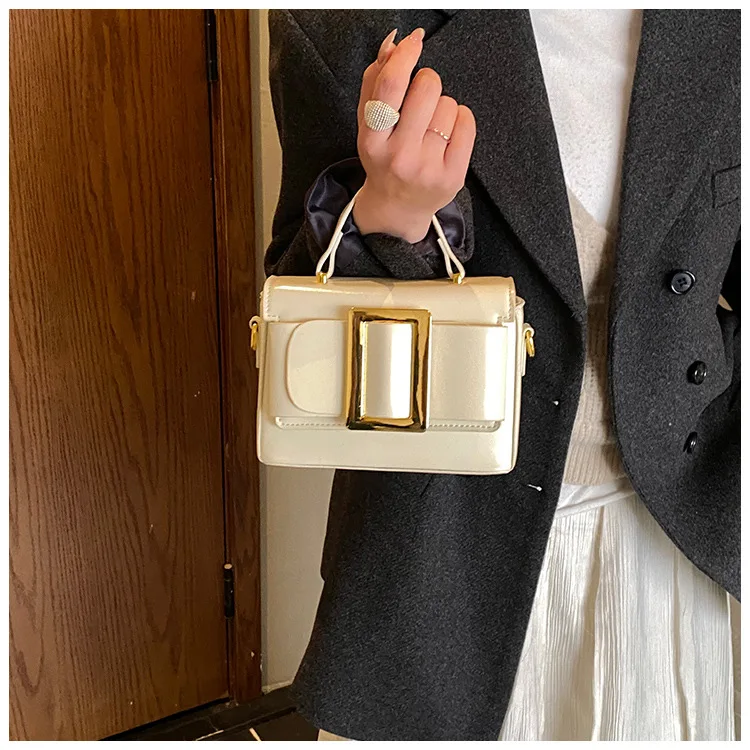 

Женская модная ретро-сумка-бокс 2026: Новая дизайнерская сумка через плечо, люксовая, для офиса, повседневная, шикарная, минималистичная, трендовая