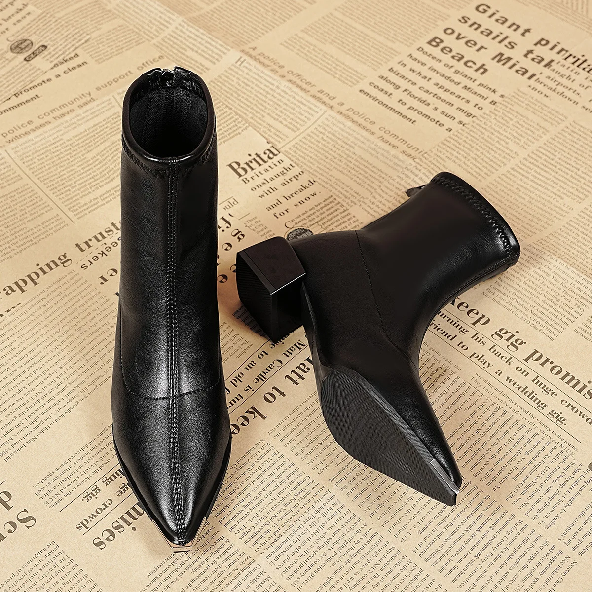 Comemore Ankle Boots for Women New Fashion Pointed Toe Solid Color Versatile Ladies Shoes High Heels Women\'s Outwear Short Botas