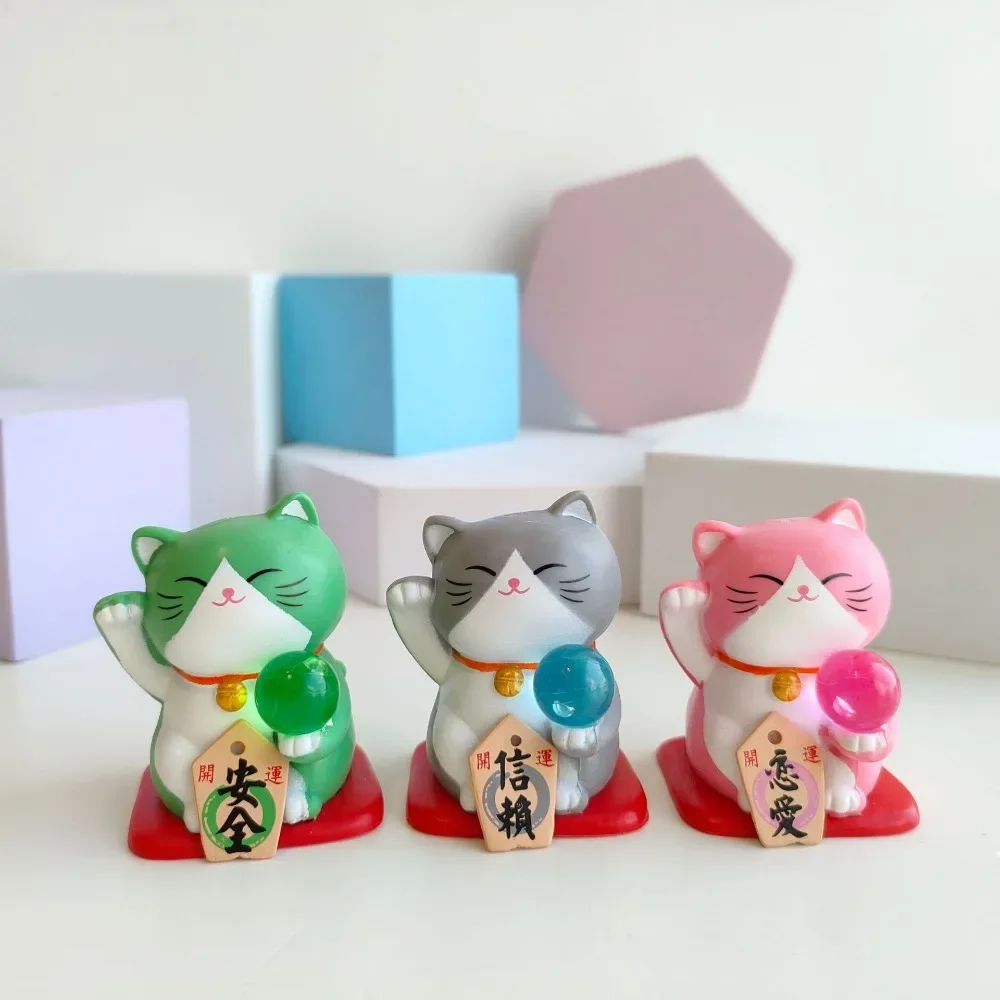 Figurki 3D Lucky Cats Japońskie Maneki Neko Fortune Cat Statue Home Decor Akcesoria na biurko