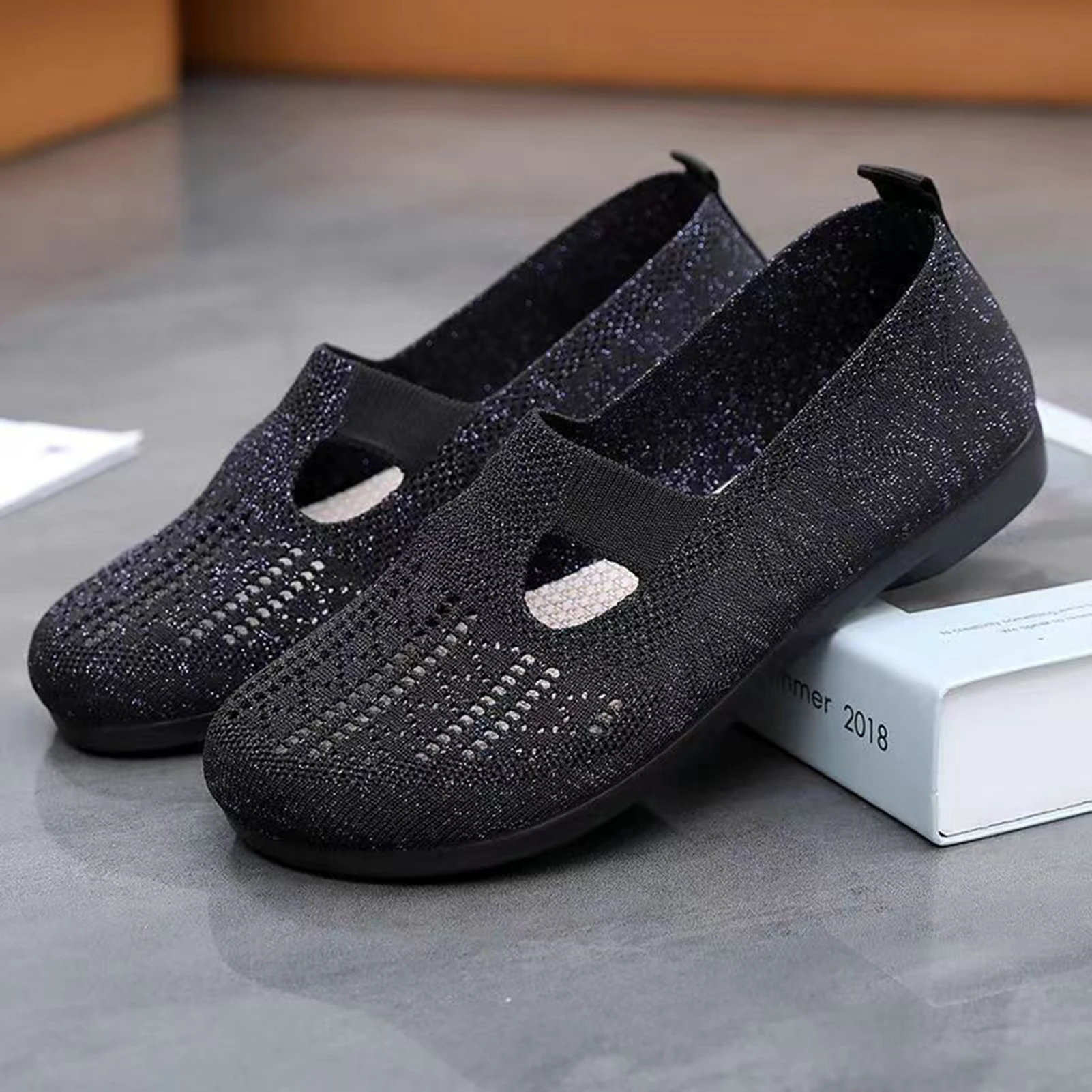 Damen Slip-On Web schuhe mit flachem Boden, bequeme Slip-On-Schuhe für den Einkauf im Freien