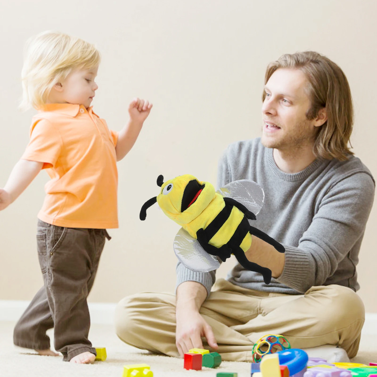 

1pc Bee Hand Puppet Toys Kids Storytelling Parent-child Interactive Cartoon Animal Puppets Educational Toy Gift Hand Puppet Toy