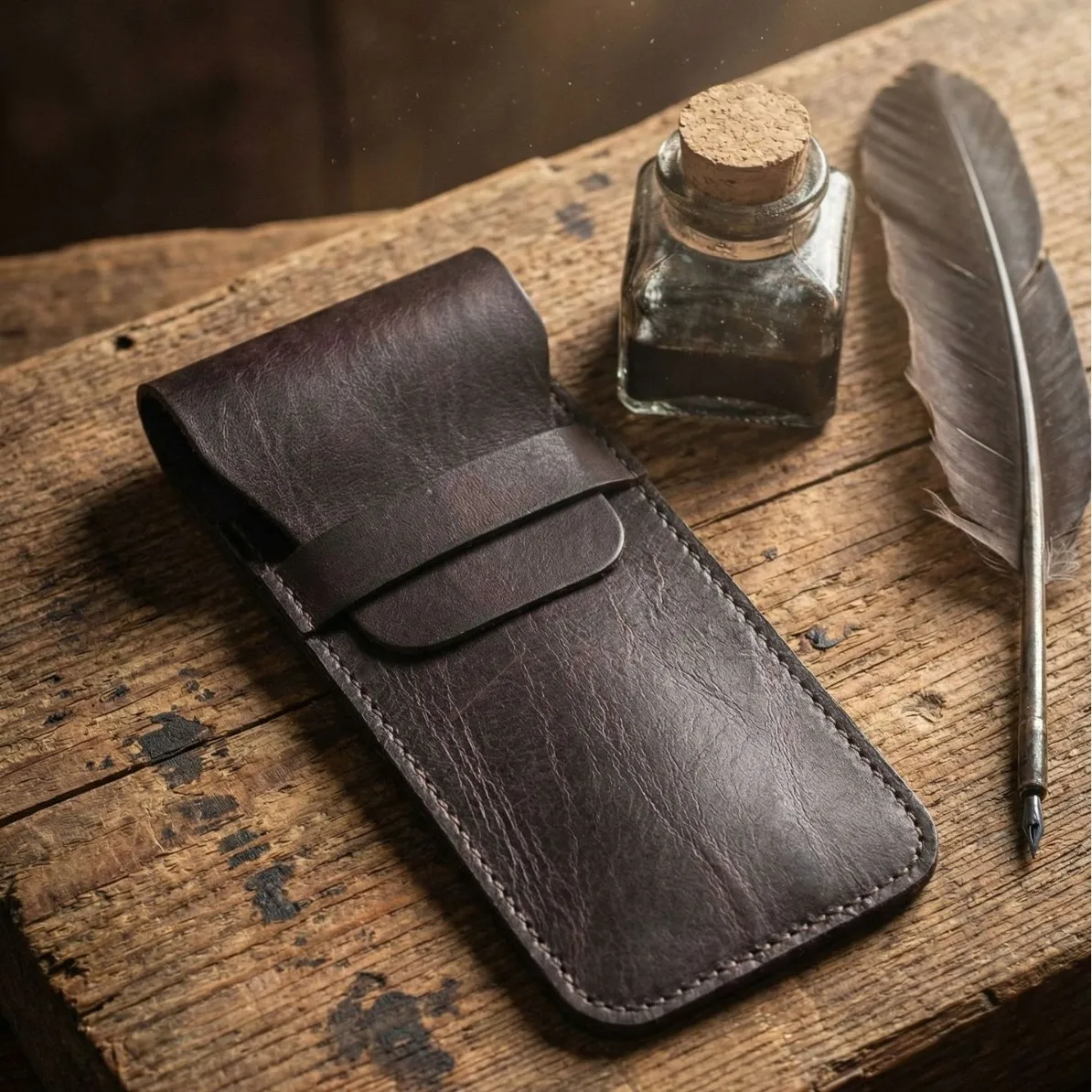 Handmade Cowhide Pen Case Vintage Leather Fountain Pen Holder Flip Pouch Multi‑pen Storage Sleeve for Writing Tools Gift