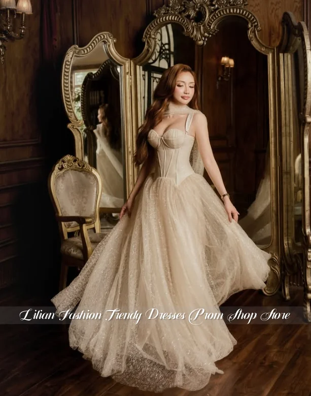 

Customised Ivory Middle Eastern Prom Dress Strapless Corset Bodice Sweetheart Neckline Evening Gown Homecoming Prom Dress