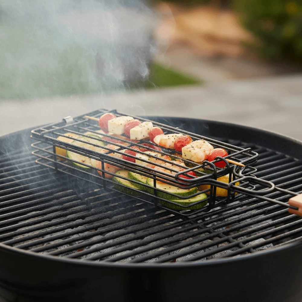 Grillrost mit Holzgriff, Antihaftbeschichteter Tragbarer Grillkorb, Netz-Clip für Würstchen, BBQ-Grillkorb für Picknick und Grillen – Detail 10