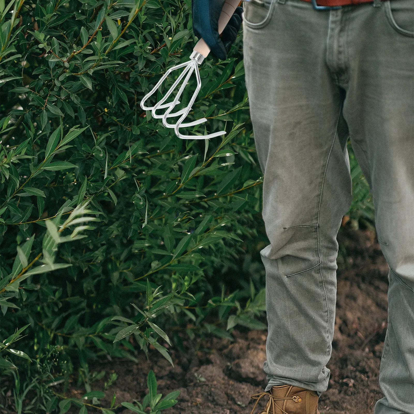 

1 шт. Садовые грабли с четырьмя зубьями, стальные, с деревянной ручкой, для рыхления почвы, выкапывания орехов, культивации, садовый инструмент