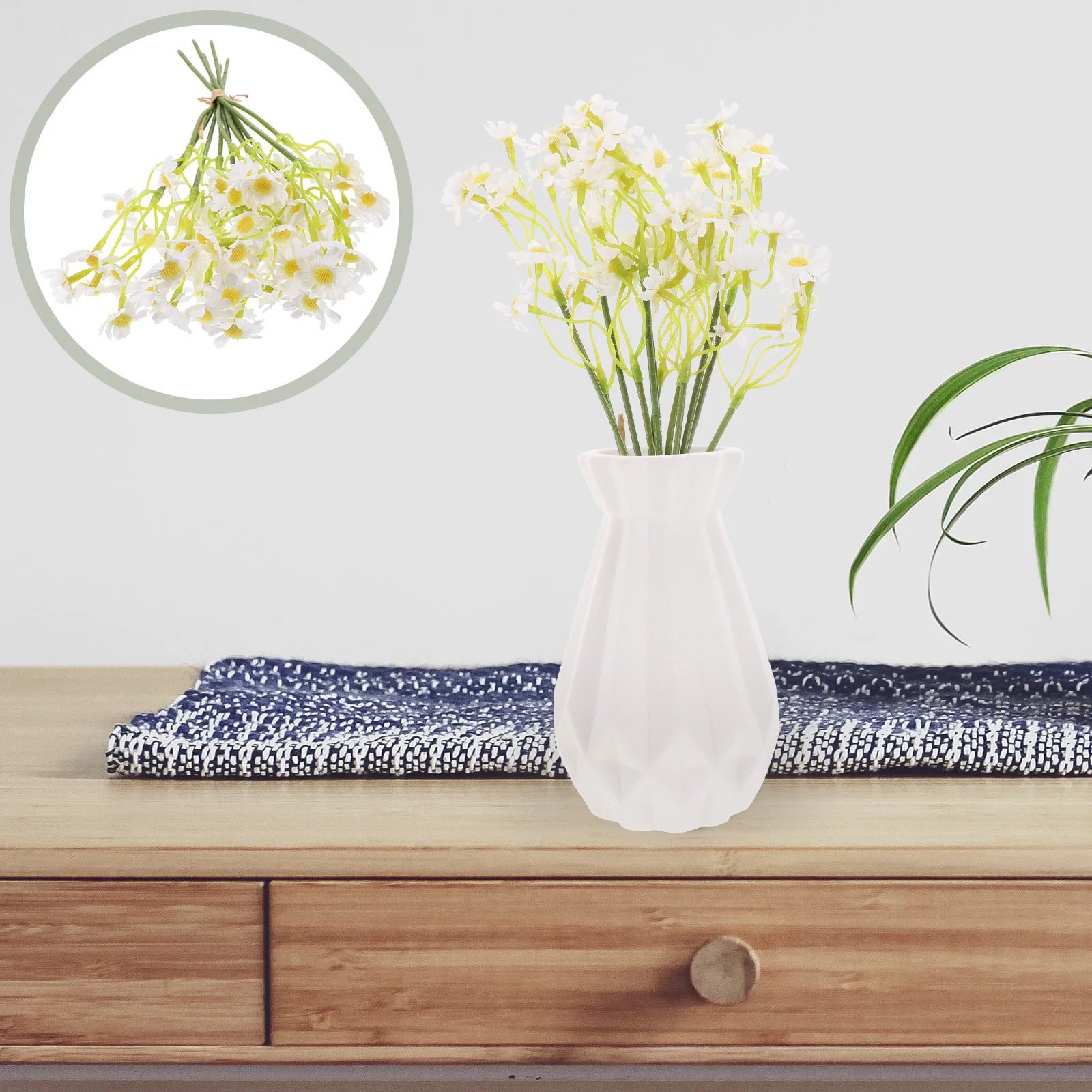 

12pcs Artificial Daisy Flowers Realistic Simulated Daisies For Home Wedding Decor Diy Arrangement Fake Flower Stems Plastic