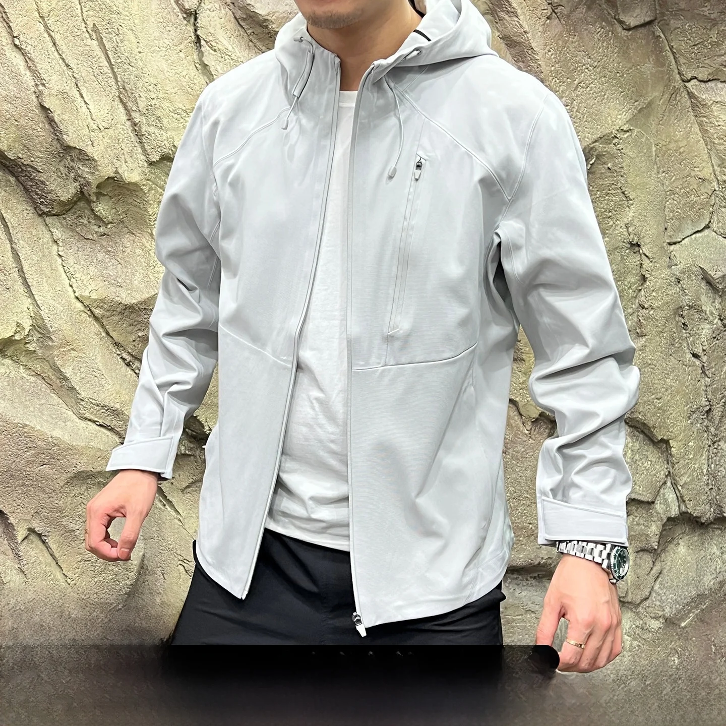 

Outdoor Gear All-Weather Soft ell Jaet with Full Prure Glue Proc Youth ular Stand Fit Windproof Breathable