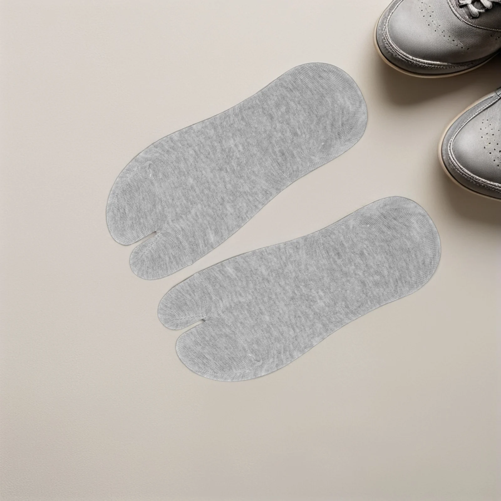 

4 Pairs Anti-slip Invisible Two-toe Short Low Cut Split Men Kids Cotton No Ankle Compression Breathable Socks Sports Boat Socks