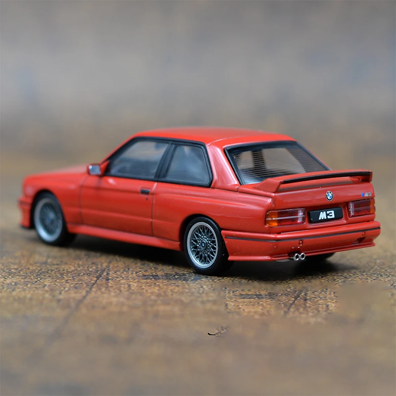 Diecast 1:43 Scale BMW M3 E30 EVO 1990 Simulation Alloy Car Model Static Display Collectible Toy Gift Souvenir Decration