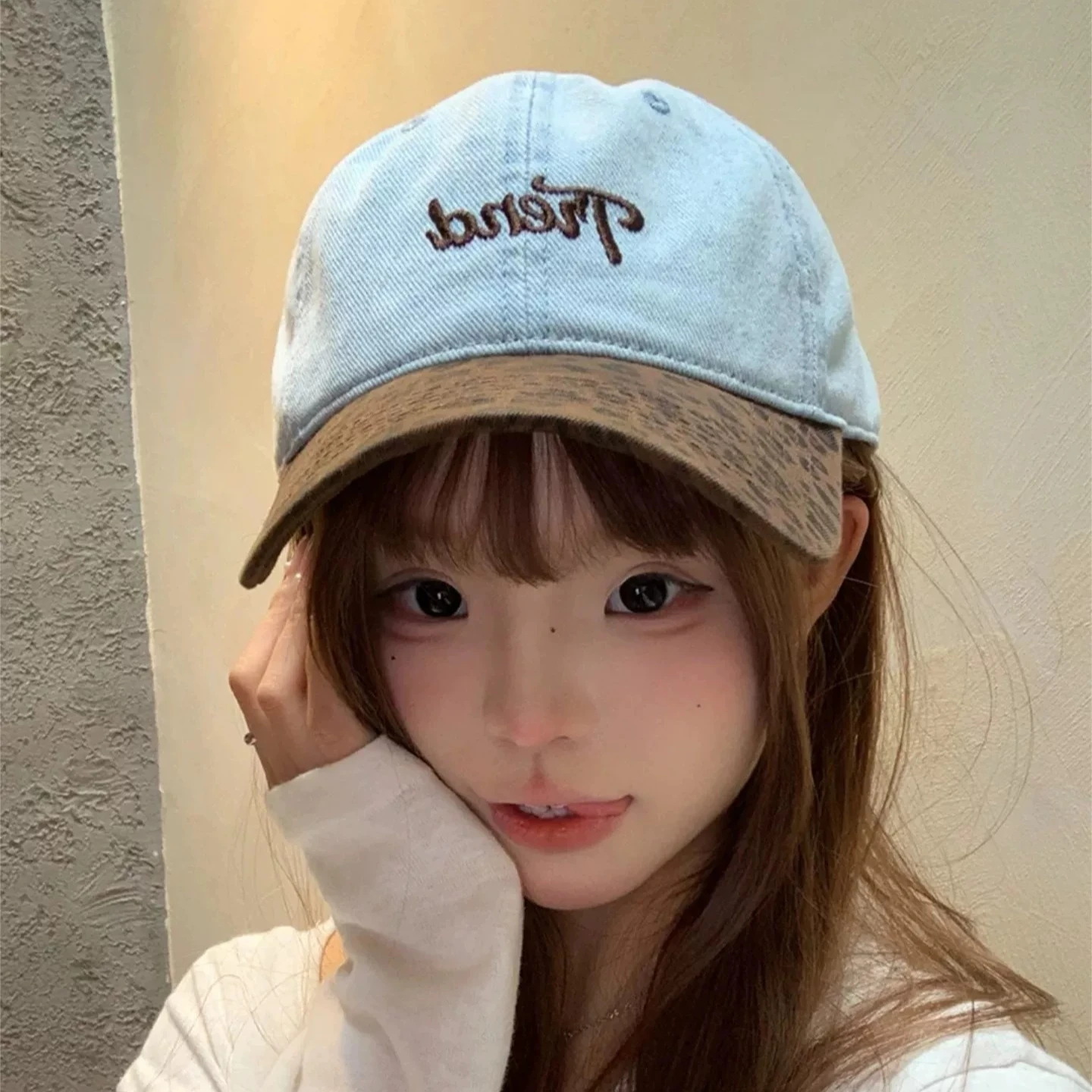 Hat Female summer visor Big head circumference American letter embroidered leopard print baseball cap Face cap