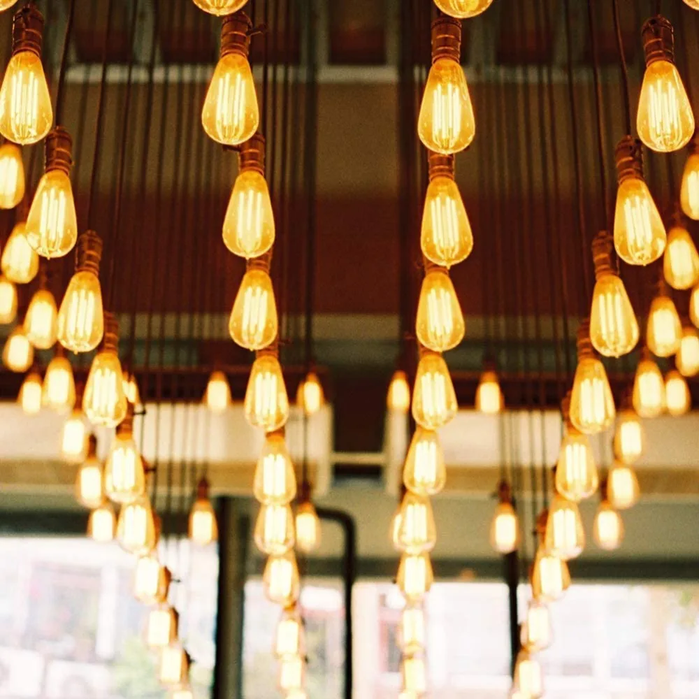 6 Pack 110-130V Filament Bulb ST19 Shape 4W LED (40W Equivalent) LED Filament Bulb Amber Glass 2700K Warm White