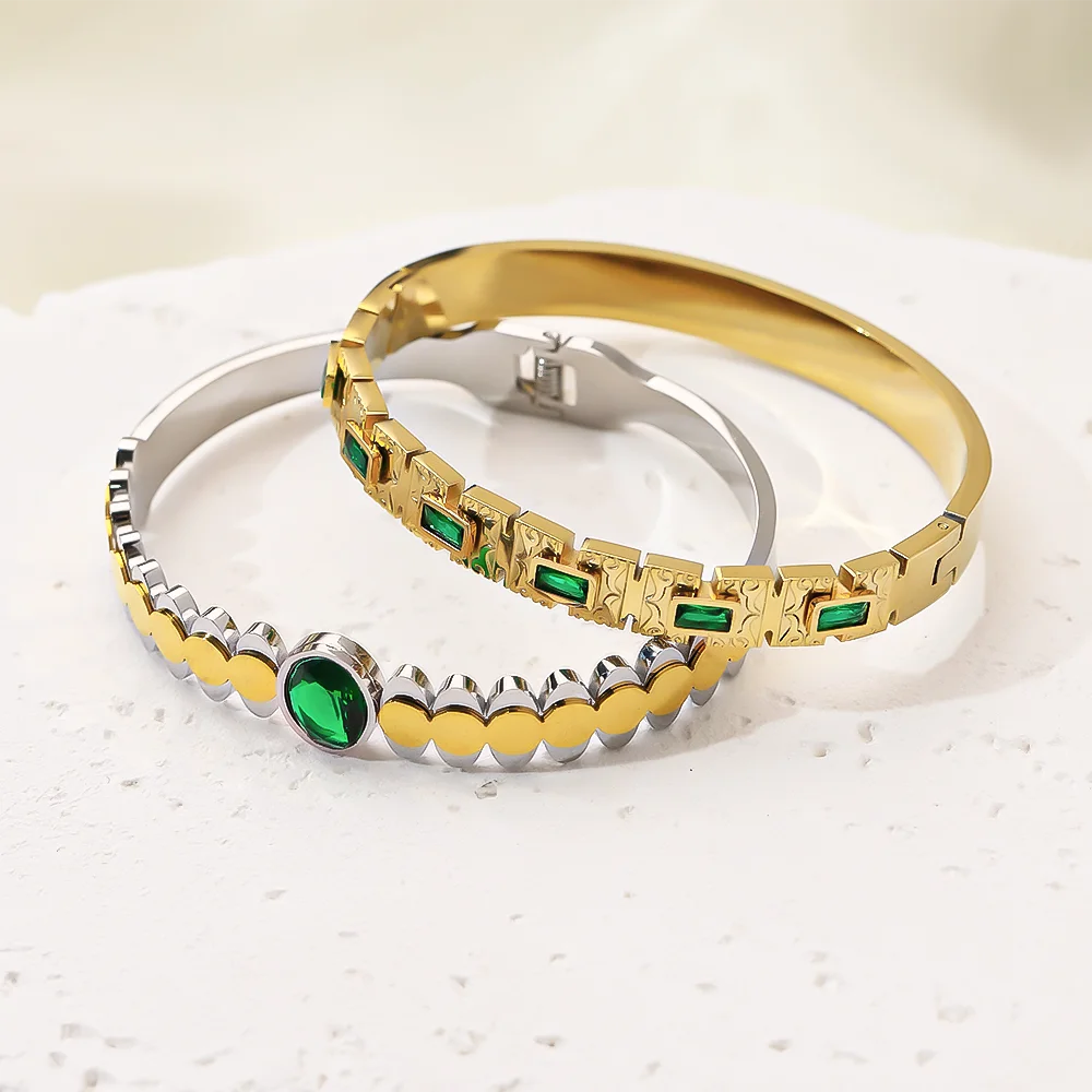 

2PCS Retro Luxury Stainless Steel Cuff Bracelet, Waterproof Rhinestone Inlaid Women's Gold Color Bangle Exquisite Jewelry Gift
