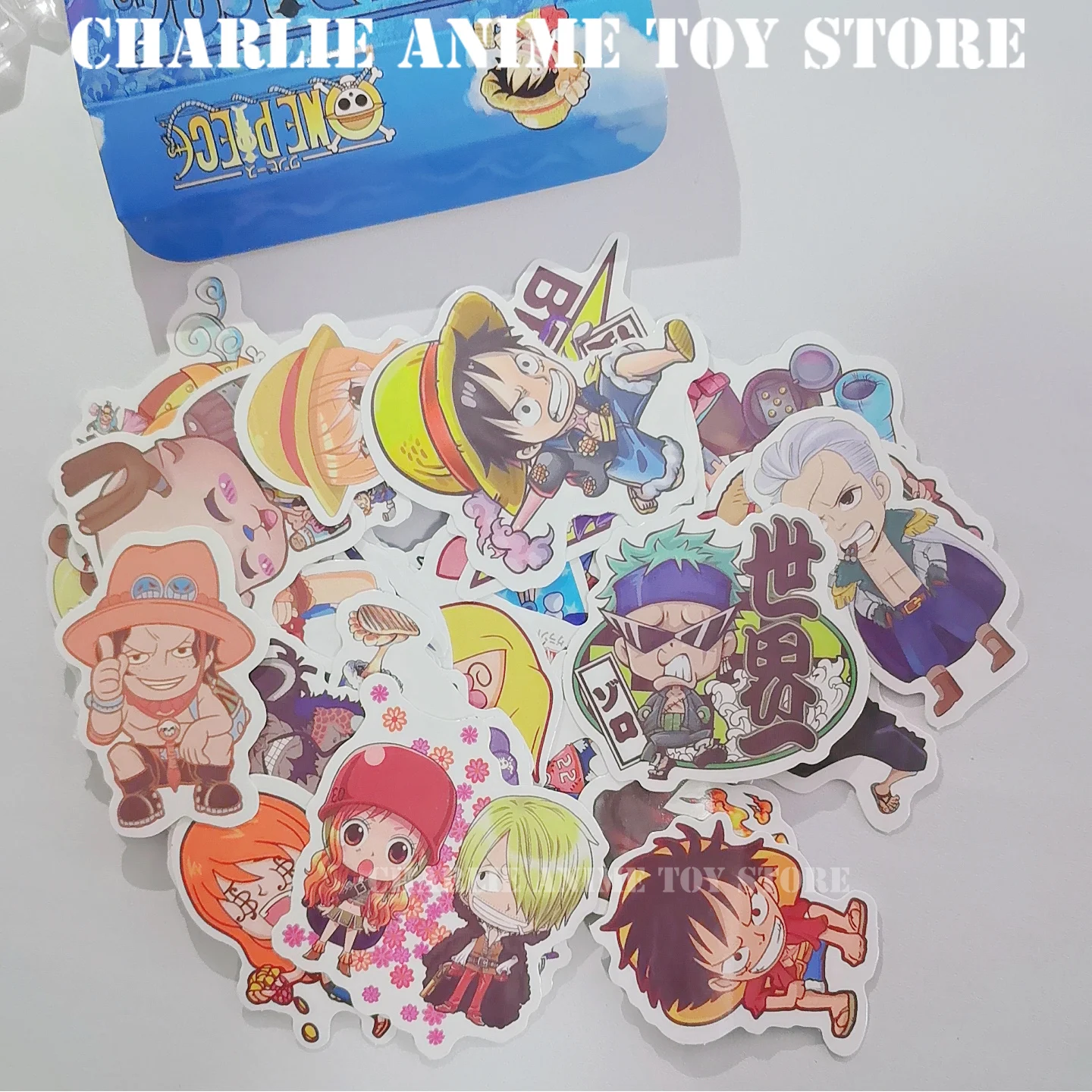 60 قطعة أنيمي اليابان قطعة واحدة الشكل لوفي لعبة ملصق دفتر دراجة نارية سكيت الكمبيوتر ملصقات الهاتف المحمول لعبة الهدايا
