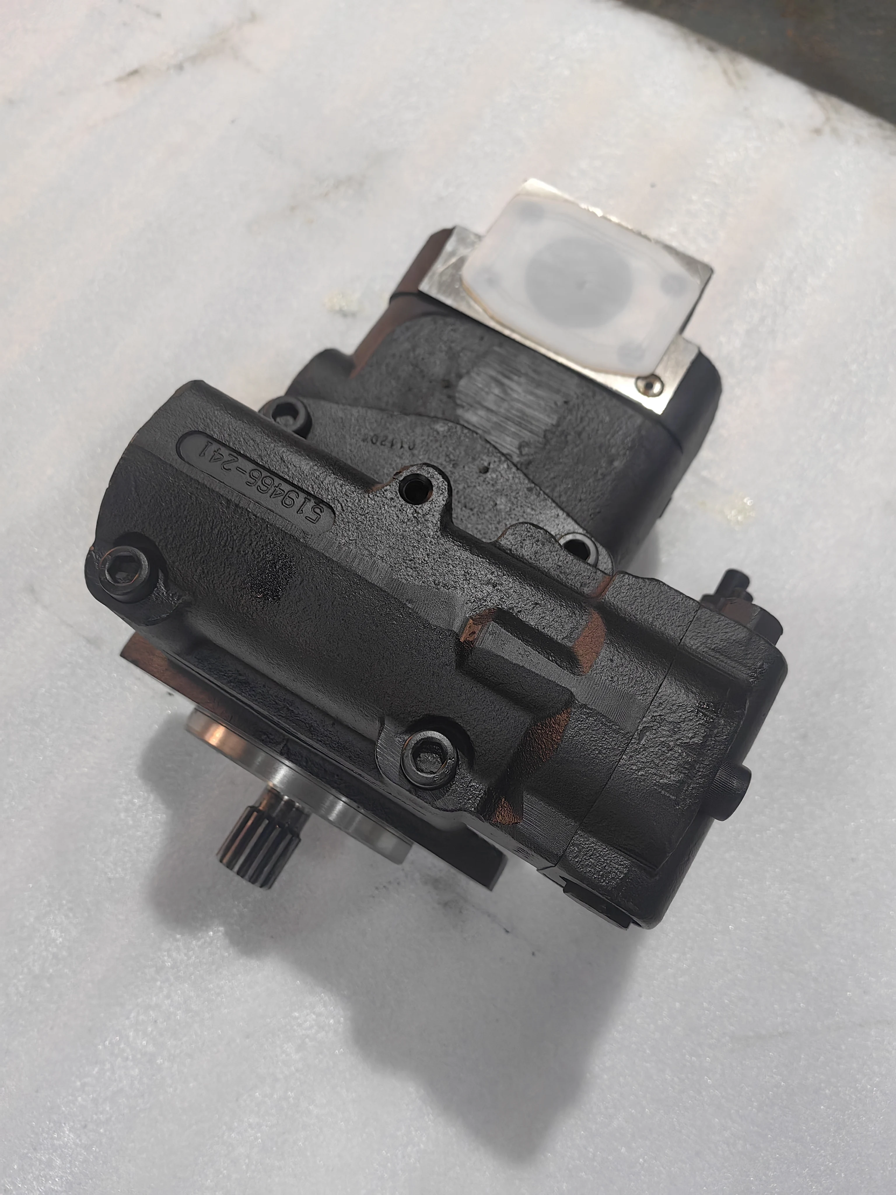 Pompa Oli Seri PVWJ PVWH PVWW PVWC PVWJ-130-A1UV-RSAY-P-1NNS Pompa Piston Hidrolik PVWJ-076-A1UV-RDSF PVWJ-022-A1UV-RSAS