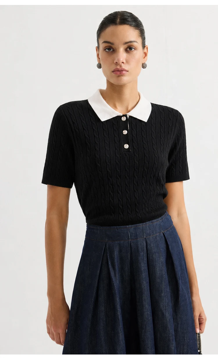 MZ62085 Damen-Pullover im Preppy-Stil mit Polokragen, Zopfmuster, kurzen Ärmeln, Kontrastkragen, Knopfdetails, Modal-Mischung, Oberteil für den frühen Herbst – Detail 3