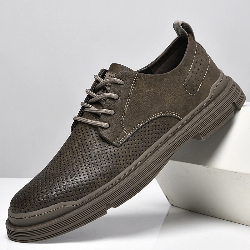 Fashionable Lace Up Men's Perforated Outdoor Comfortable Leather Shoes Summer Brand New Cowhide Breathable Casual Leather Shoes