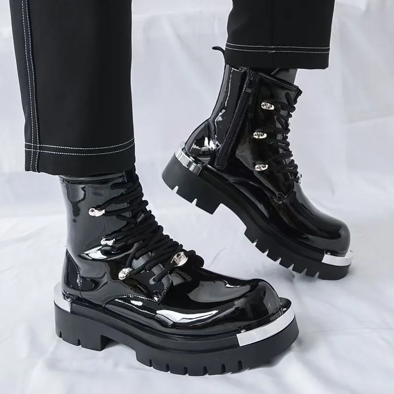 

Male British Style Black Work Boots Thick Bottom Casual Short Boots Motorcycle Boots Versatile Throughout All Seasons in 2026