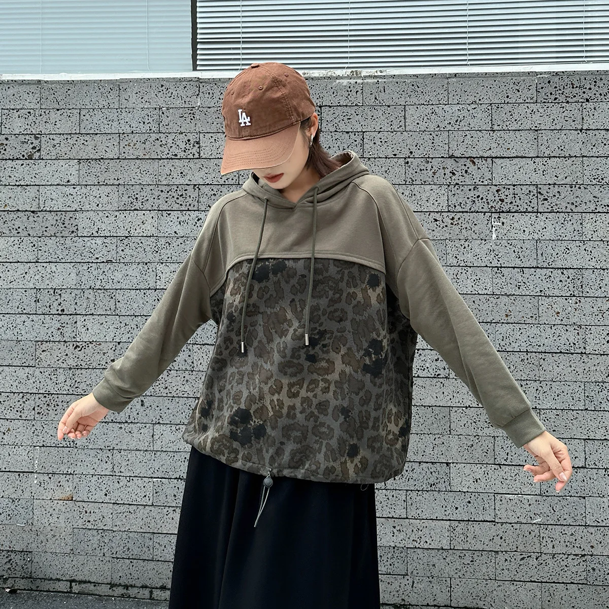 

Hoodies Coat Women Spliced Sweatshirts Jacket Leopard Print Drawstring Hooded Long Sleeves Loose Fit Casual 2025 Autumn Winter