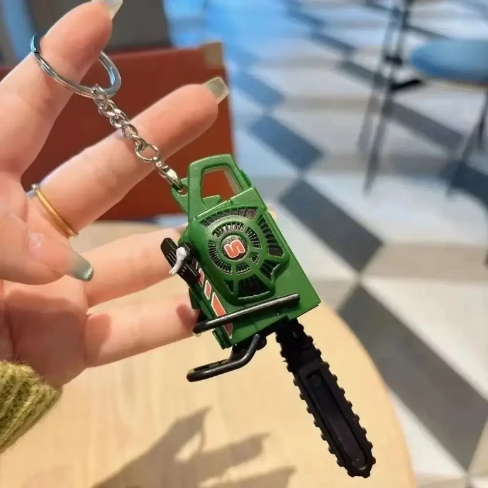 Logging Themed Mini Chainsaw Key Chain Simulation Plastic Portable Chainsaw Key Ring Sturdy Unique Chainsaw Model Pendant