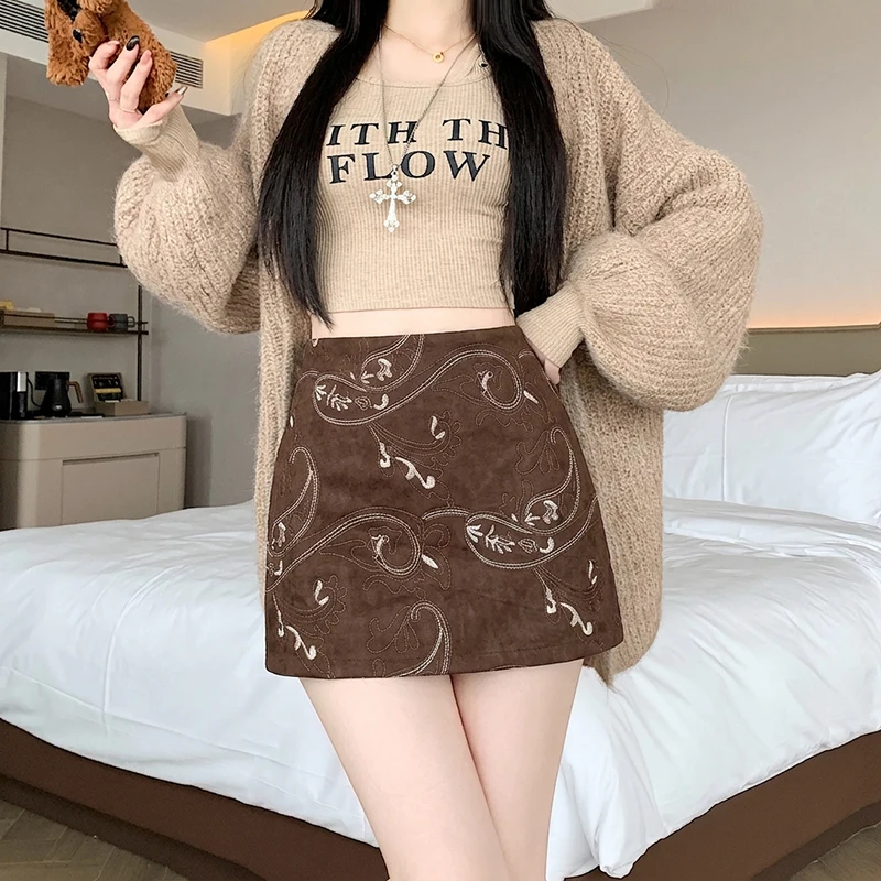 2026 Autumn/Winter Velvet Embroidery Skirt Women High Waist A Line Bodycon Mini Skirts Petite Fit Woman