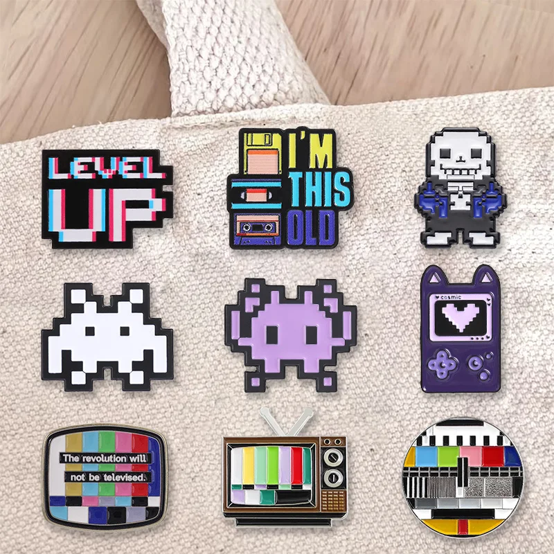 90s Retro Tech Pixel Game Enamel Badge Vintage Floppy Disk Cassette TV Pin Brooch Jewelry Gifts For Gamers And Nostalgia Lovers