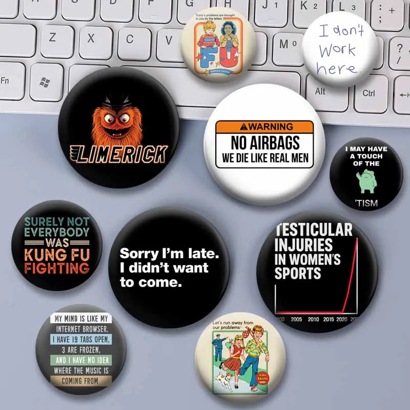 High-quality Funny Saying Pins and Buttons Cartoon Snap-in Brooch Creative Lapel Badge Backpack Clothing Hat Jewelry Accessories