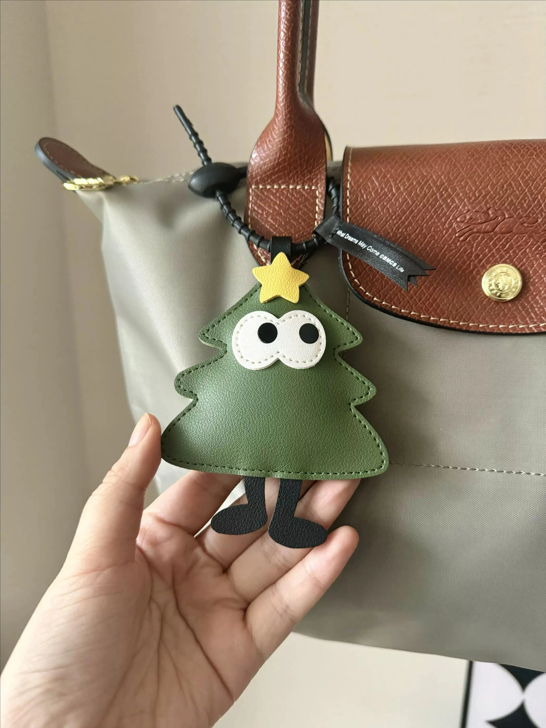 

CreativePU Leather Bag Pendants Keychain Christmas Tree Socks Cute Cartoon Schoolbag Backpack Decor Accessories Couple Gift