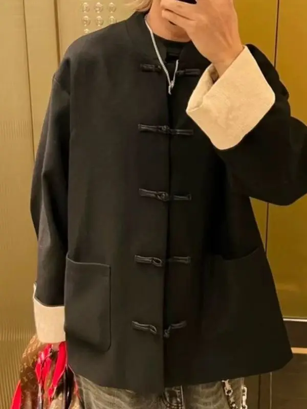 Nova Jaqueta Preta Estilo Chinês com Caimento Solto para Homens e Mulheres, com Gola Alta e Detalhes de Botões, Moda Casual