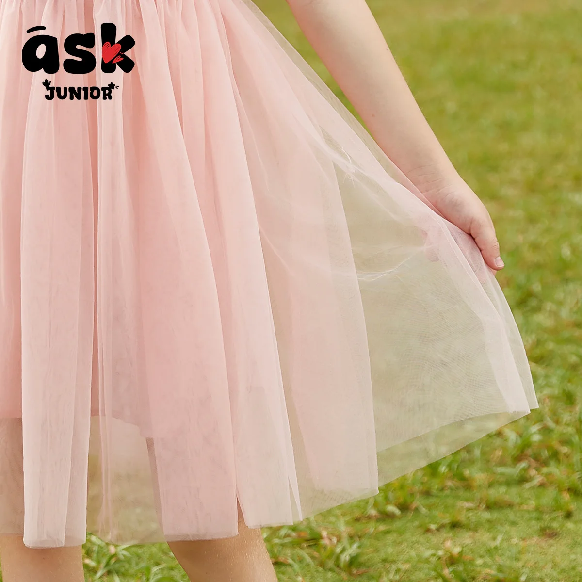 اسأل فستان هانفو على الطراز الوطني للفتيات الصغيرات في موسم العطلة الصيفية والتطريز بدون أكمام #6