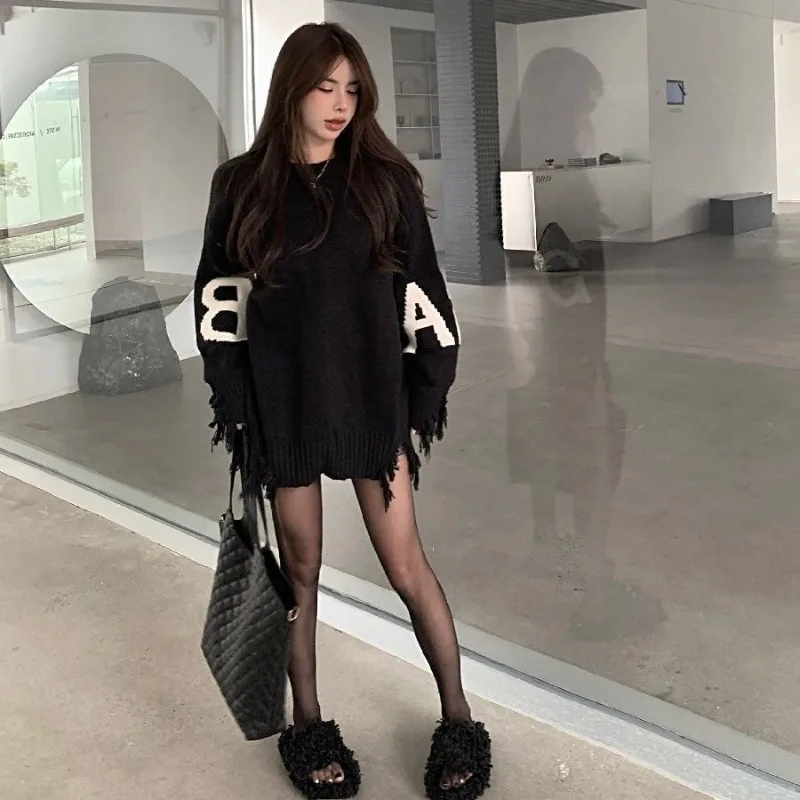 Autumn And Winter New Irregular Tassel Hole Letter Sweater Female Y2K Street Fashion Casual Sweater Pullover Sweater Streetwear