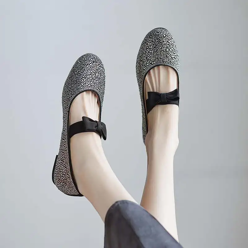 Krazing Pot Sequin Cloth Bling Crystal Round Toe Women Summer Street Wear Ballet Dancer Shallow Appliques Butterfly-knot Flats