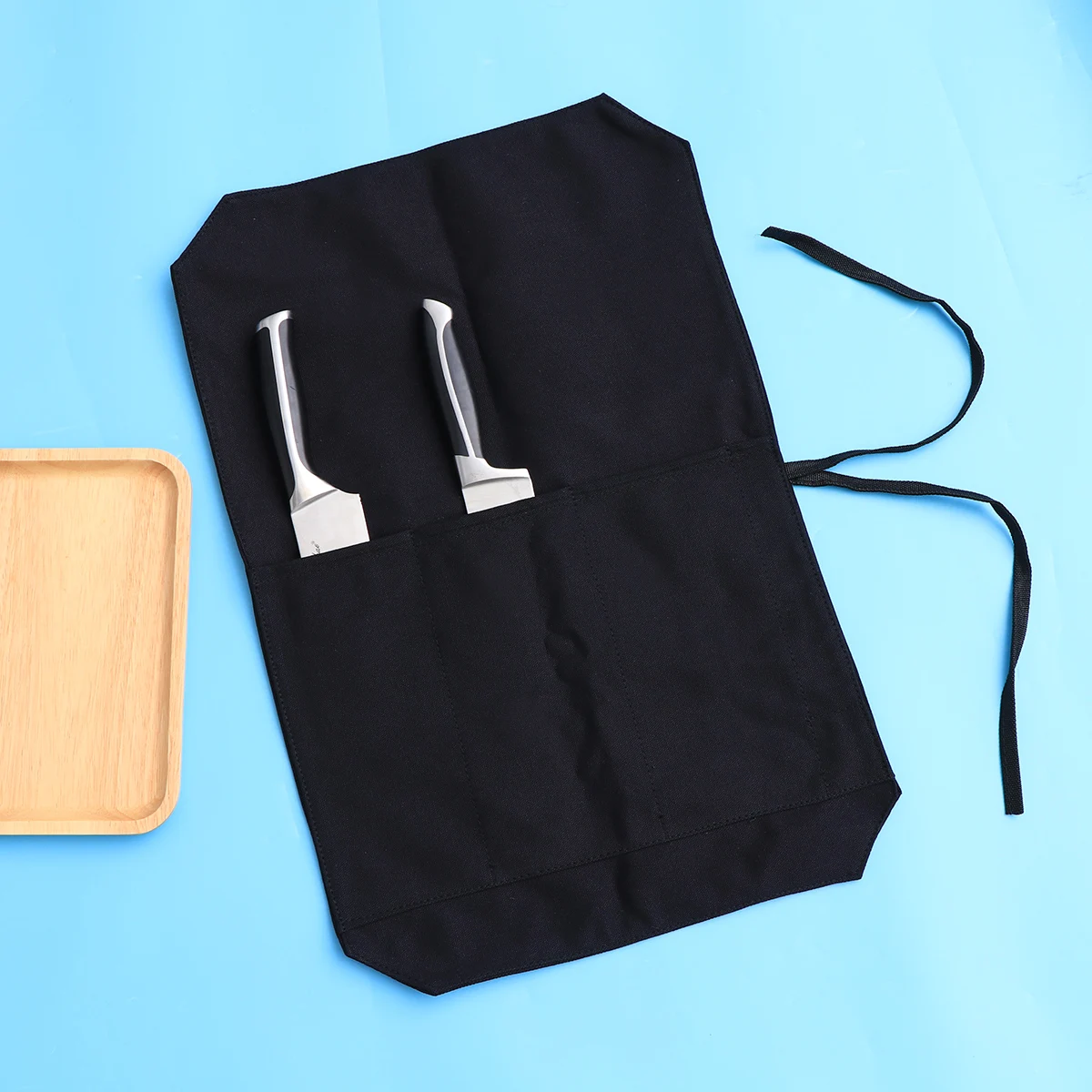 

Portable Chef Roll Bag 4 Slots Knife Storage Case Black Cut Resistant Safe Carrier for Outdoor Use Roll Bag Chef Case